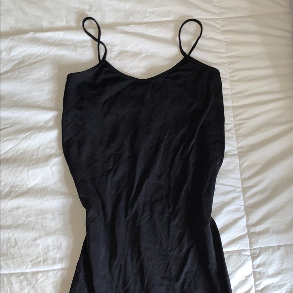 Black bodycon dress